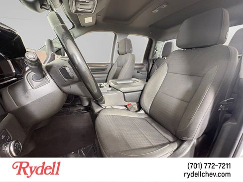 Used 2024 GMC Sierra 2500 SLE w/ SLE Value Package; image 10