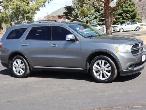 Used 2011 Dodge Durango Crew image 2