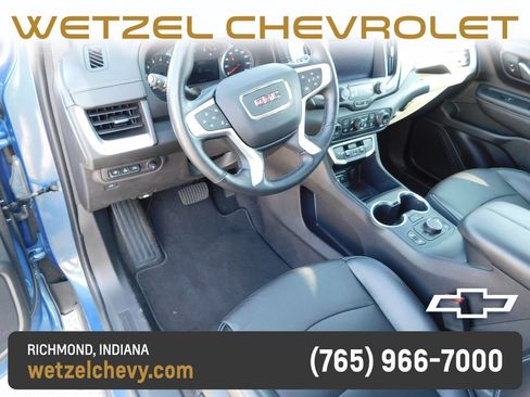 Used 2024 GMC Terrain SLT w/ Tech Package AWD/4WD image 15