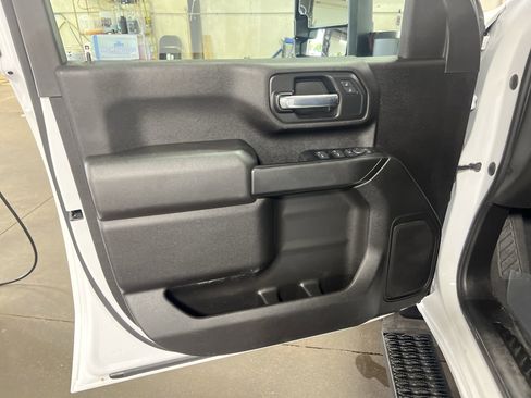 Certified 2023 Chevrolet Silverado 2500 Custom w/ Custom Value Package image 22