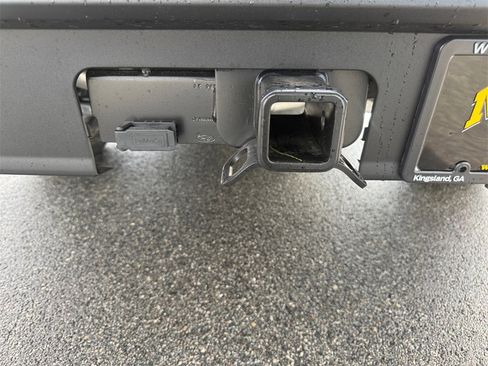 New 2025 Ford Maverick Lariat w/ Black Appearance Package image 17