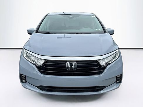 Used 2023 Honda Odyssey Touring image 2