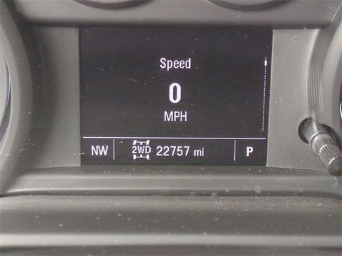 Used 2025 Chevrolet Silverado 2500 Custom w/ Custom Value Package image 33