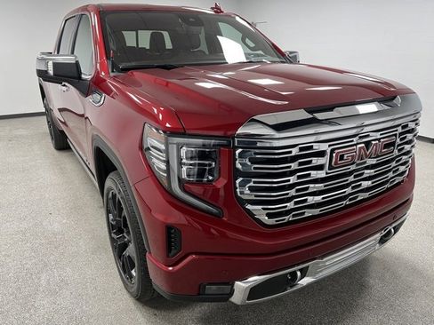 Used 2023 GMC Sierra 1500 Denali w/ Denali Reserve Package image 2
