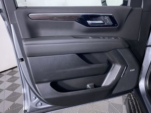 New 2026 Chevrolet Tahoe LT w/ Comfort Package AWD/4WD image 12