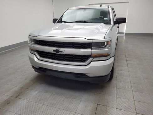 Used 2018 Chevrolet Silverado 1500 Custom w/ Texas Edition RWD image 15