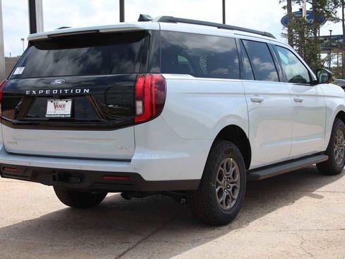 New 2026 Ford Expedition Max Active AWD/4WD image 14