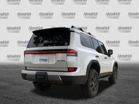 Used 2026 Lexus GX 550 AWD/4WD image 10