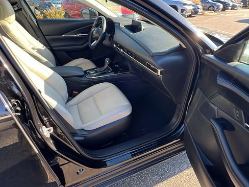 Used 2025 MAZDA CX-30 AWD 2.5 S w/ Preferred Package image 20