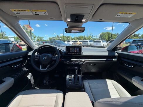Used 2024 Honda CR-V EX-L image 7