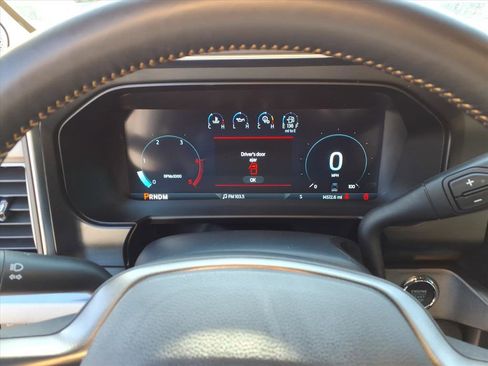 Used 2024 Ford F250 Platinum image 12