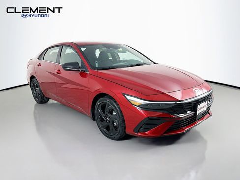 New 2026 Hyundai Elantra SEL Sport image 3