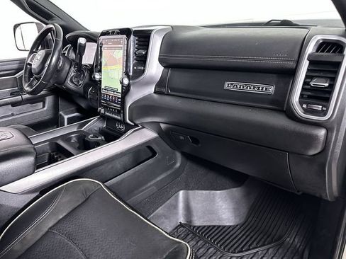 Used 2020 RAM 2500 Laramie w/ Night Edition image 30