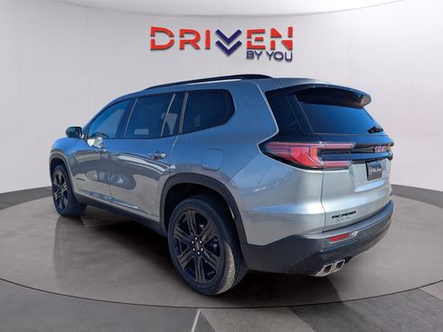 New 2025 GMC Acadia Elevation w/ Elevation Premium Package FWD image 3
