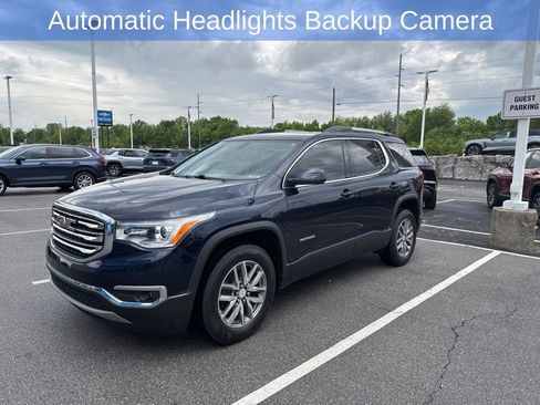 Used 2017 GMC Acadia SLE AWD/4WD image 3