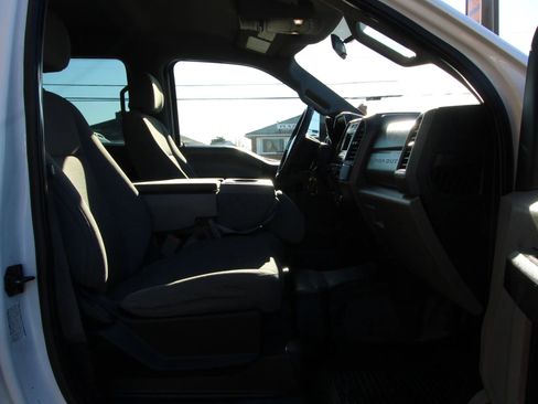 Used 2019 Ford F350 XL w/ Power Equipment Group image 10