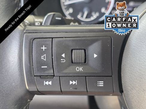Used 2024 Nissan Pathfinder SV FWD image 28