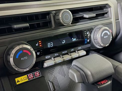 Certified 2025 Toyota 4Runner TRD Off-Road Premium w/ Tow Technology Package image 18