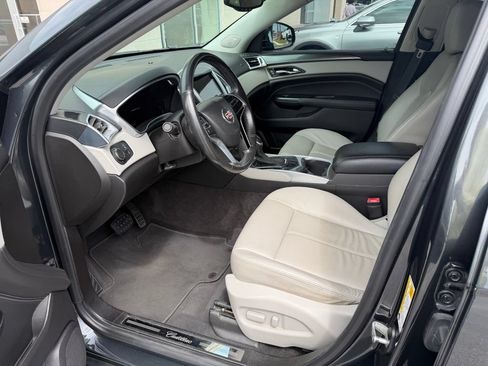 Used 2014 Cadillac SRX FWD image 12