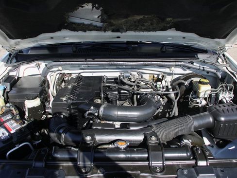 Used 2017 Nissan Frontier S image 11