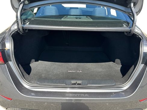 Used 2022 Nissan Sentra SV w/ All-Weather Package FWD image 9