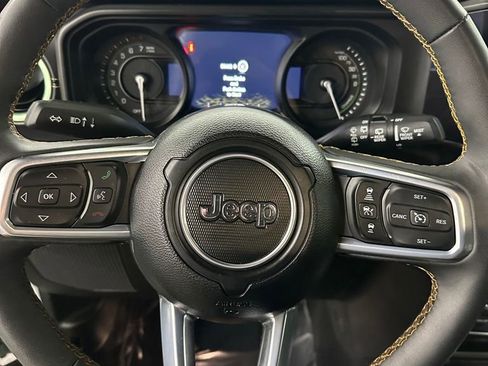 Used 2024 Jeep Wrangler Unlimited Sahara w/ Safety Group image 16