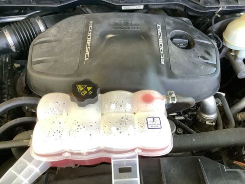 Used 2015 RAM 1500 Lone Star image 21