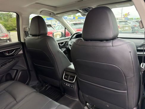 Used 2021 Subaru Outback Limited AWD/4WD image 35