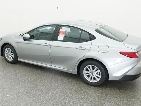 New 2026 Toyota Camry LE image 12