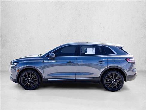 Used 2022 Lincoln Nautilus Reserve w/ Monochromatic Package AWD/4WD image 8