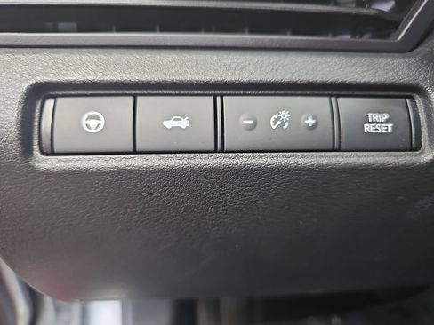 Used 2023 Nissan Altima 2.5 SL FWD image 55