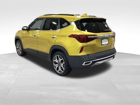 Used 2023 Kia Seltos SX w/ SX Sunroof Package image 7