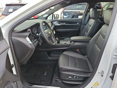 New 2026 Cadillac XT5 Premium Luxury w/ Driver Assist Package image 5