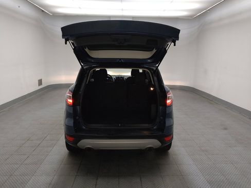 Used 2018 Ford Escape SE w/ SE Sync 3 Package FWD image 29