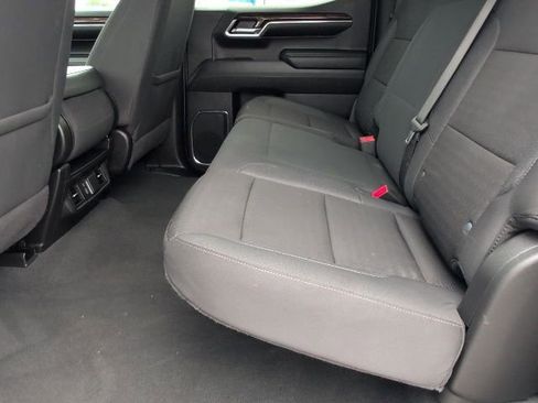 Certified 2024 GMC Sierra 1500 SLE RWD image 7