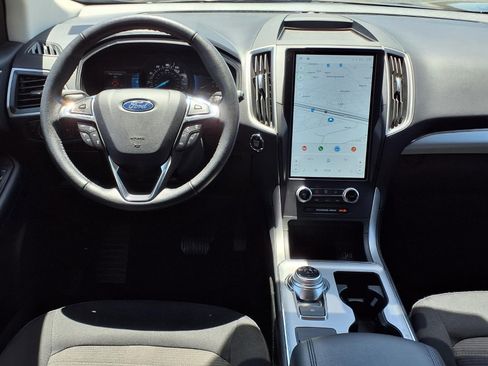 Used 2022 Ford Edge SEL AWD/4WD image 12