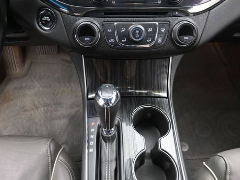 Used 2016 Chevrolet Impala LTZ FWD image 14