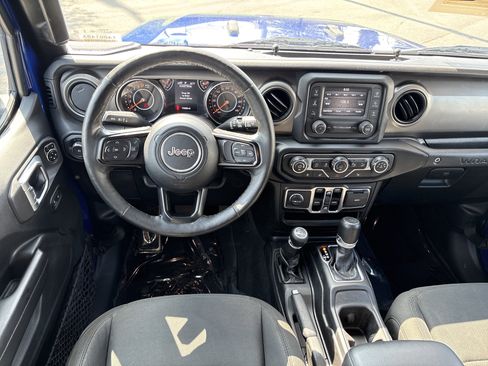 Used 2019 Jeep Wrangler Unlimited Sport S AWD/4WD image 19