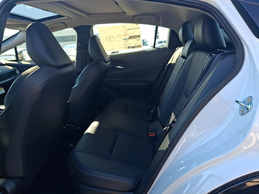 New 2027 Toyota Prius XLE AWD/4WD image 9