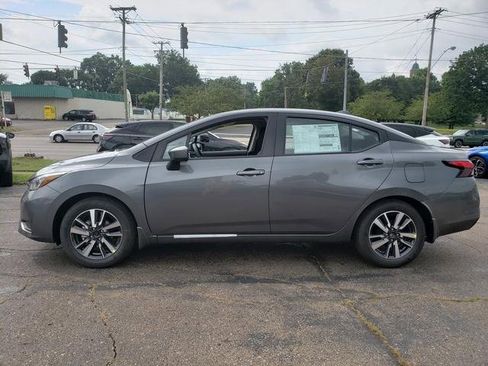 New 2025 Nissan Versa SV w/ Trunk Package image 3