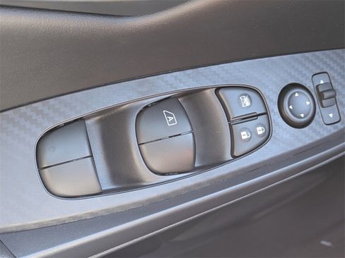 New 2025 Nissan Sentra S image 21