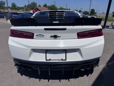 Used 2017 Chevrolet Camaro LT w/ Technology Package RWD image 6