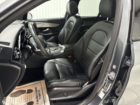 Used 2019 Mercedes-Benz GLC 300 image 20