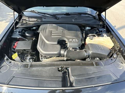 Used 2022 Dodge Challenger GT RWD image 33