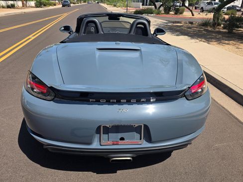 Used 2017 Porsche 718 Boxster RWD image 25