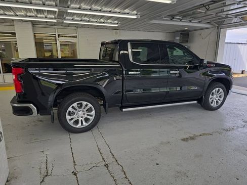 Certified 2024 Chevrolet Silverado 1500 LTZ AWD/4WD image 6