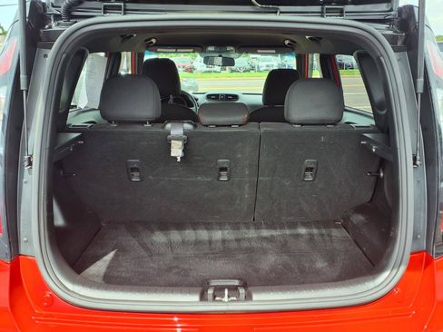 Used 2019 Kia Soul + FWD image 26
