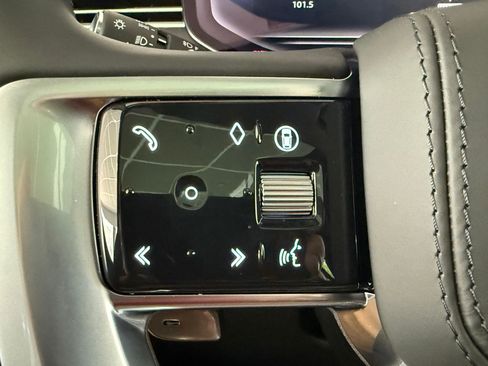 New 2026 Land Rover Range Rover SE AWD/4WD image 17