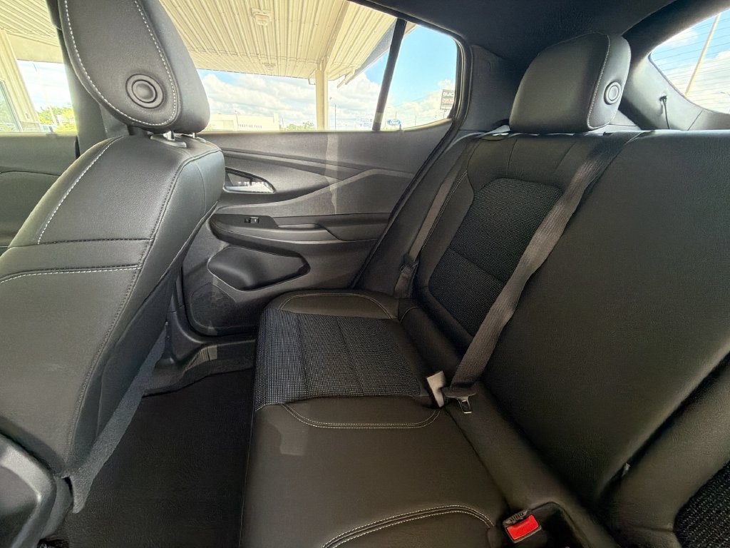 New 2026 Buick Envista Sport Touring w/ Convenience I Package FWD image 12