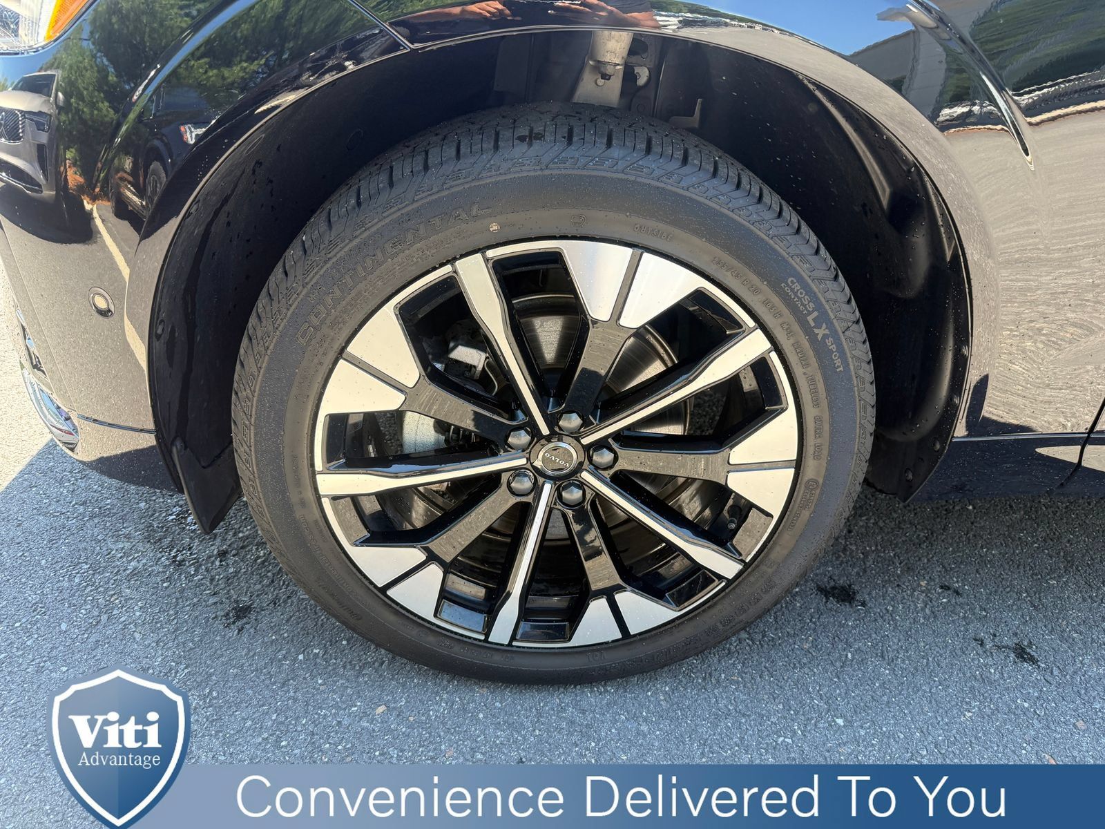 Certified 2026 Volvo XC60 B5 Plus w/ Protection Package Premier AWD/4WD image 12